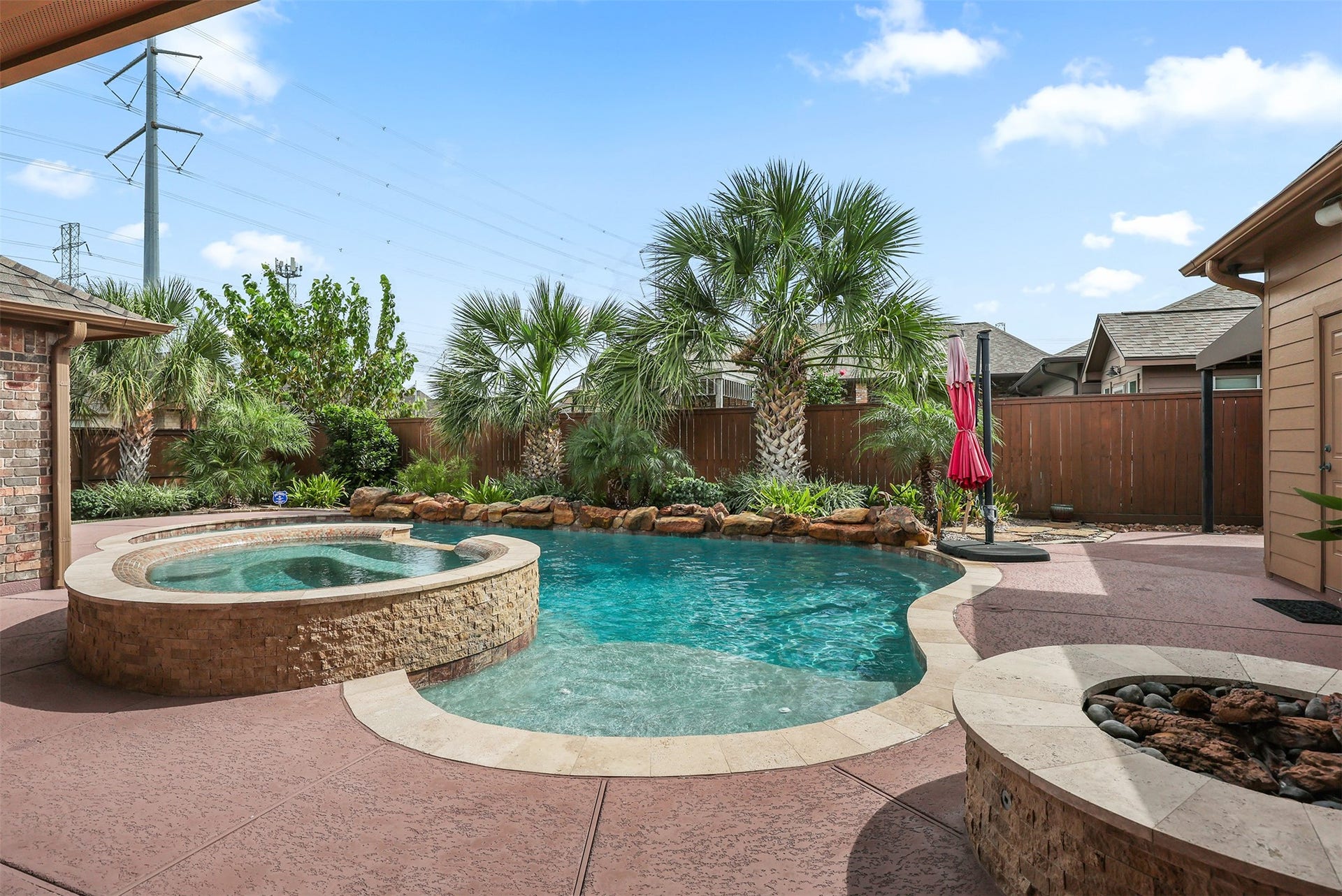 2214 W Lonesome Dove Drive, Deer Park, TX 77536 2214 W Lonesome Dove Drive, Deer Park, TX 77536