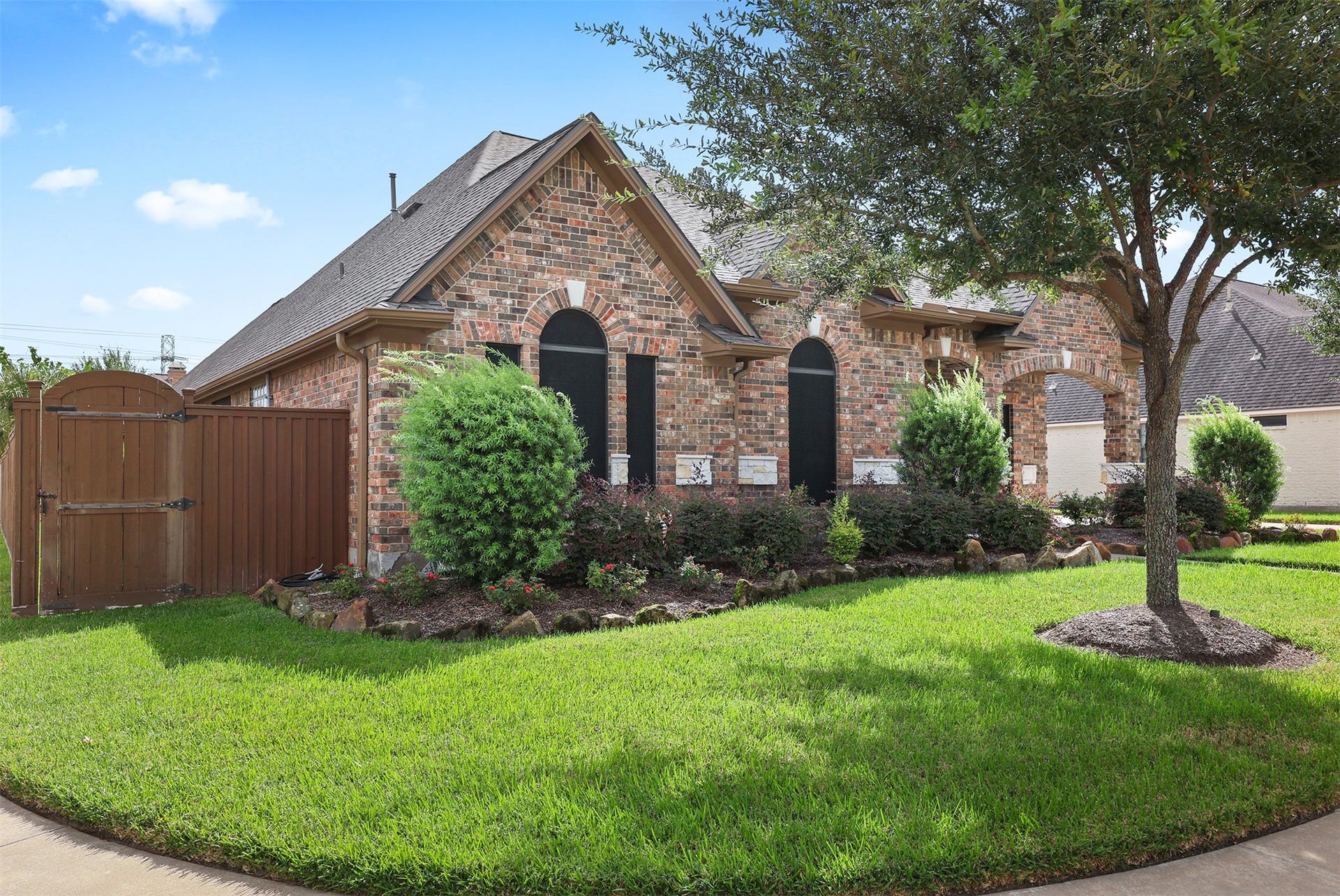 2214 W Lonesome Dove Drive, Deer Park, TX 77536 2214 W Lonesome Dove Drive, Deer Park, TX 77536