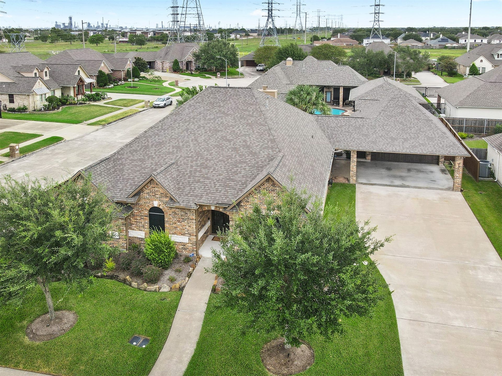2214 W Lonesome Dove Drive, Deer Park, TX 77536 2214 W Lonesome Dove Drive, Deer Park, TX 77536