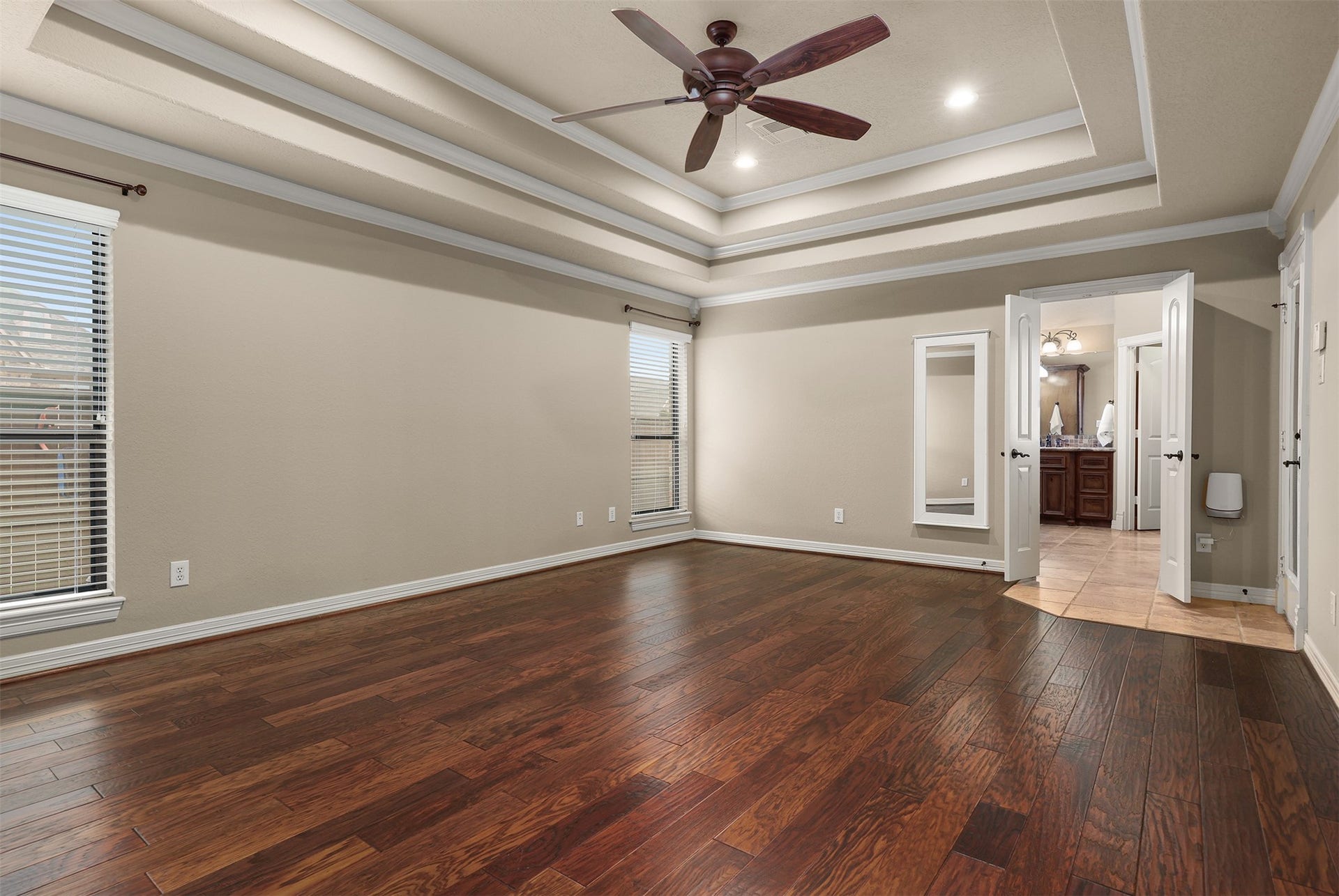 2214 W Lonesome Dove Drive, Deer Park, TX 77536 2214 W Lonesome Dove Drive, Deer Park, TX 77536