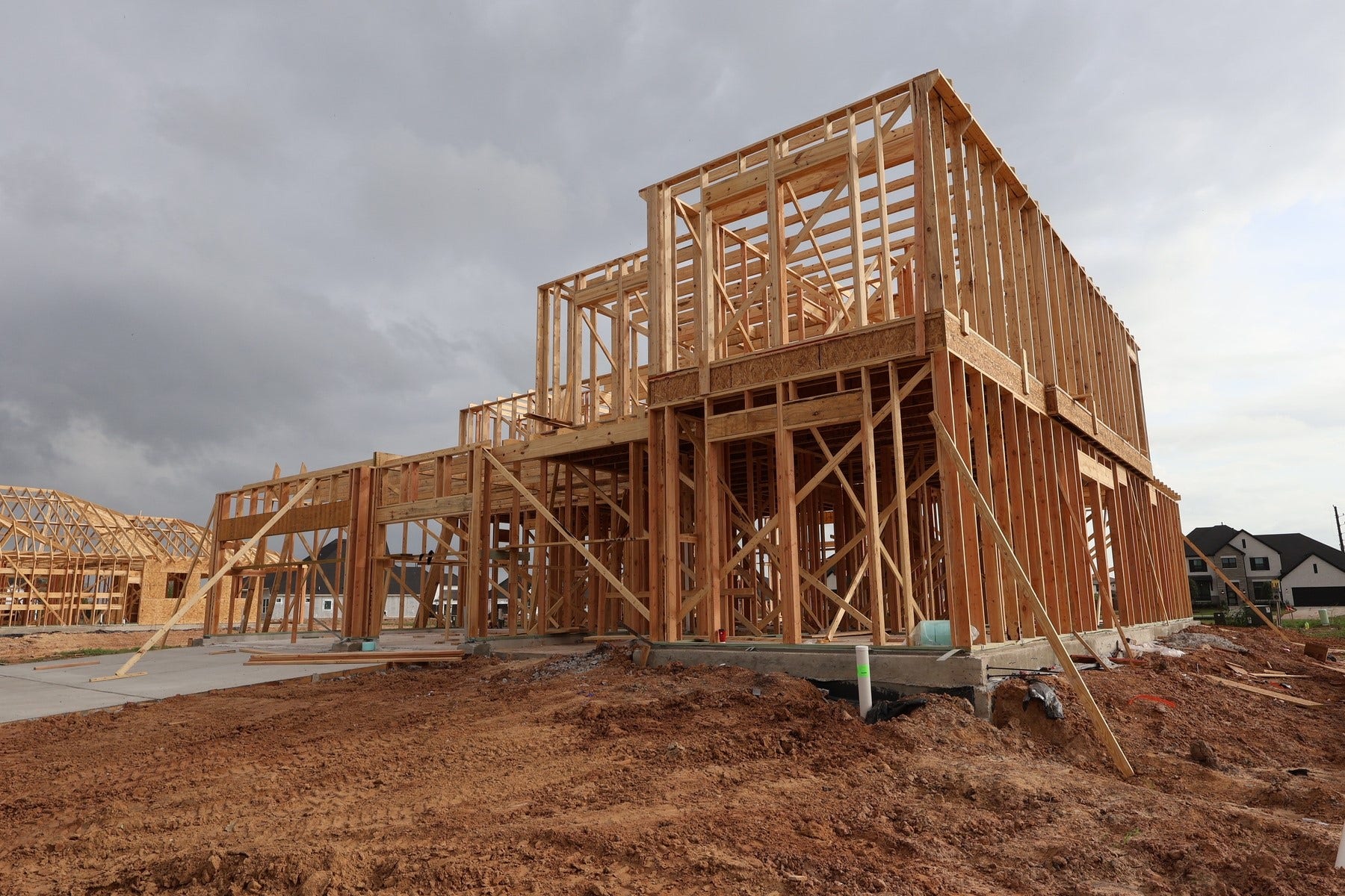 2123 Peaceful Point, Missouri City, TX 77459 Let us show you how our advanced framing techniques have stood the test of time and allow more insulation for a quieter and more energy efficient home.