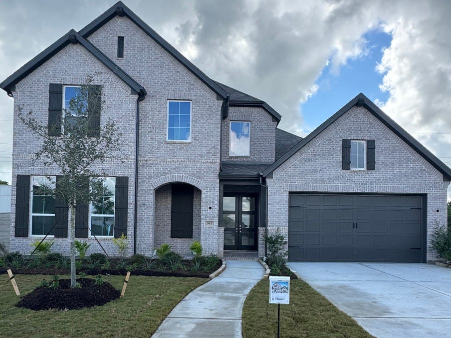 Property photo for 945 Groundwater Way, League City, TX