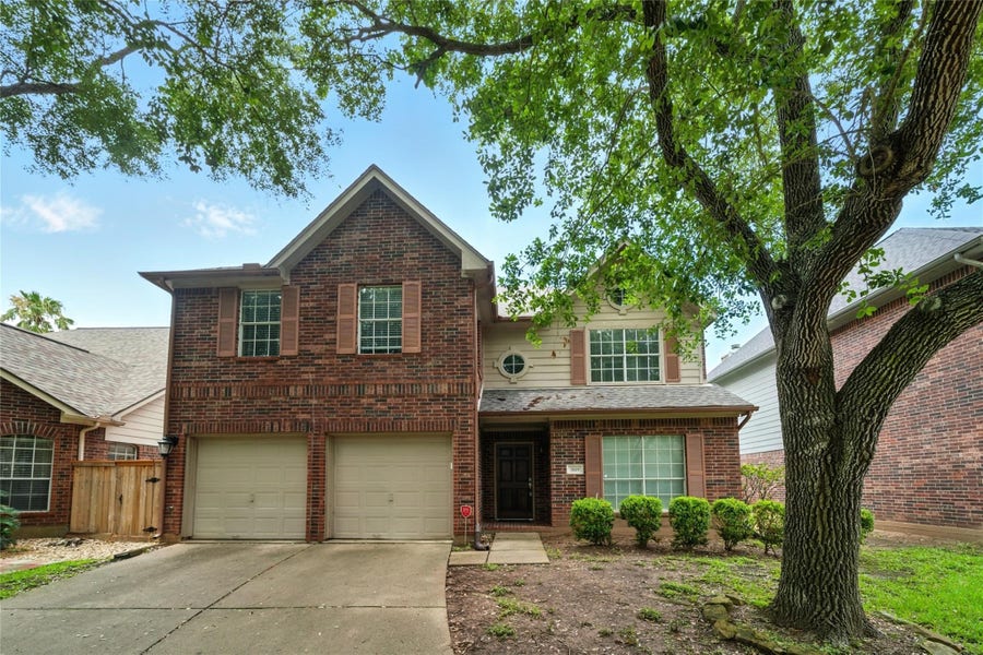 Property photo for 3119 Waters Way Drive, Sugar Land, TX