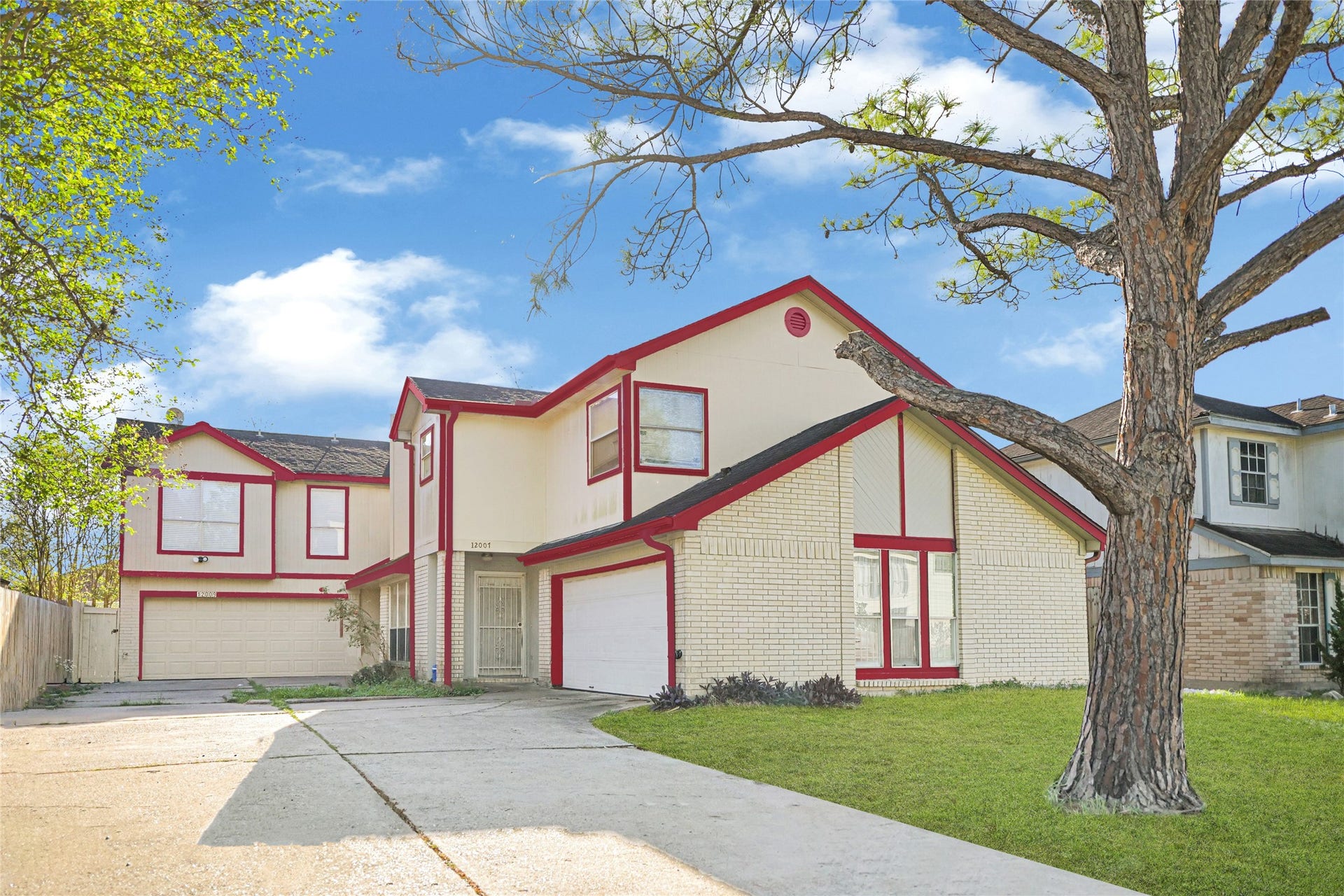 12009 Sandpiper Drive, Houston, TX 77035 Welcome home! check out 360 virtual tour!