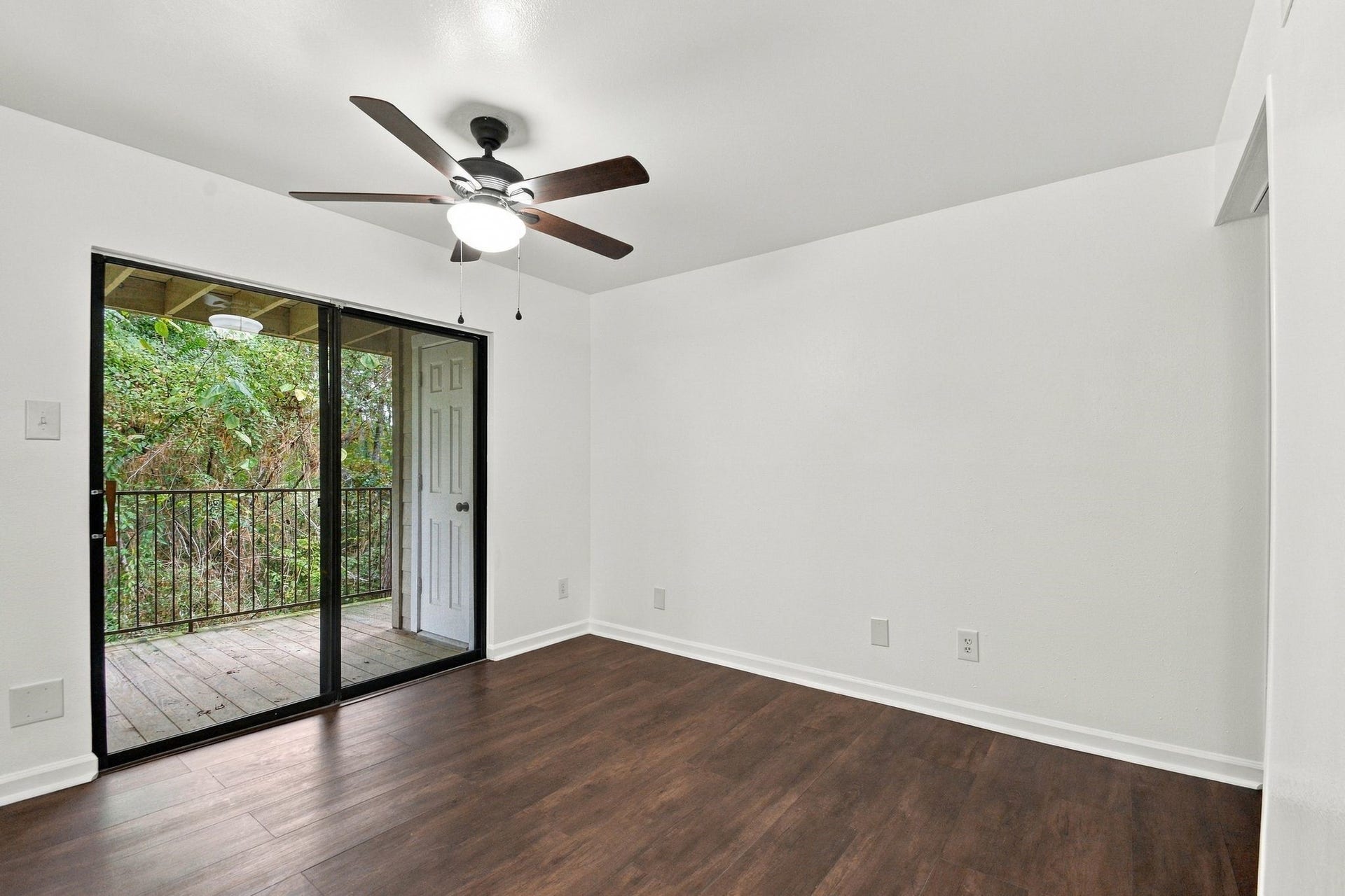 3500 Tangle Brush Drive, #33, The Woodlands, TX 77381 3500 Tangle Brush Drive, #33, The Woodlands, TX 77381