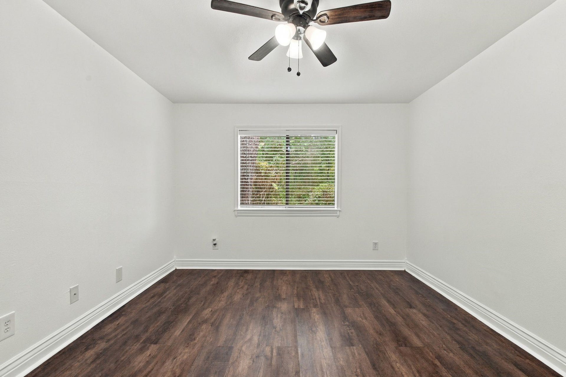 3500 Tangle Brush Drive, #33, The Woodlands, TX 77381 3500 Tangle Brush Drive, #33, The Woodlands, TX 77381