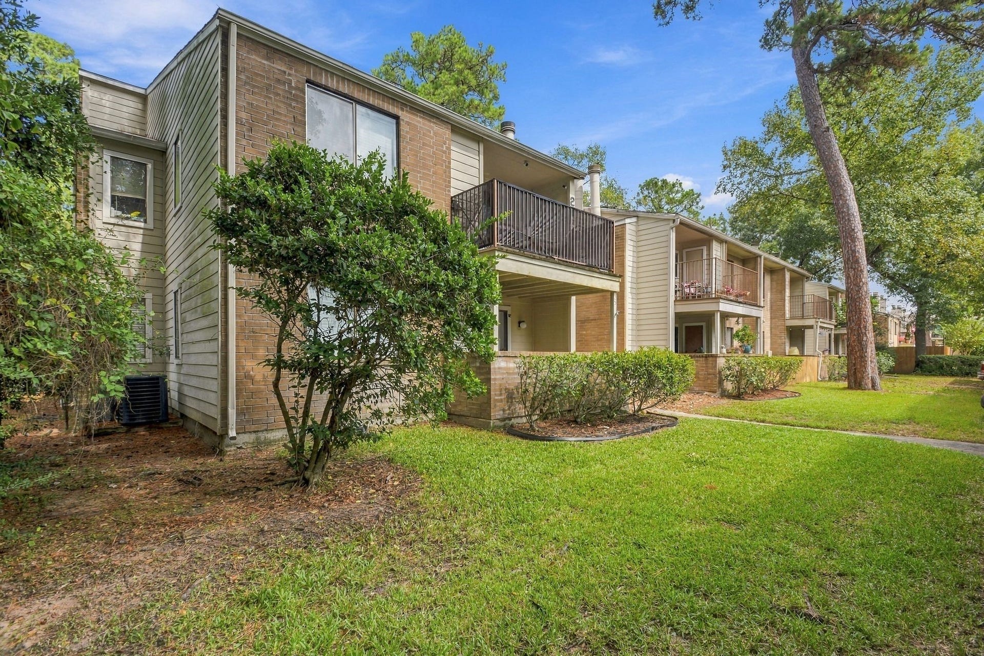 3500 Tangle Brush Drive, #33, The Woodlands, TX 77381 3500 Tangle Brush Drive, #33, The Woodlands, TX 77381