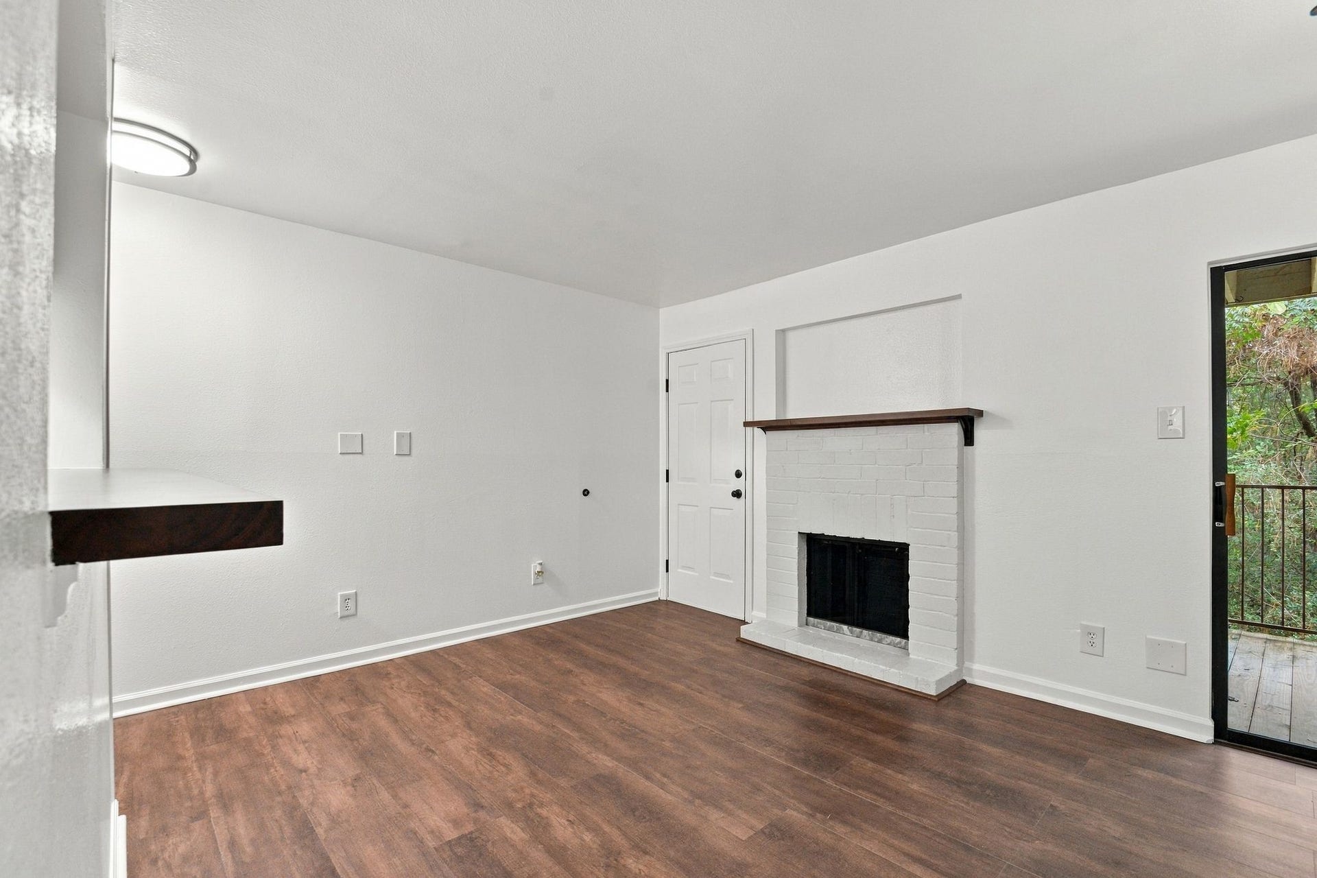 3500 Tangle Brush Drive, #33, The Woodlands, TX 77381 3500 Tangle Brush Drive, #33, The Woodlands, TX 77381