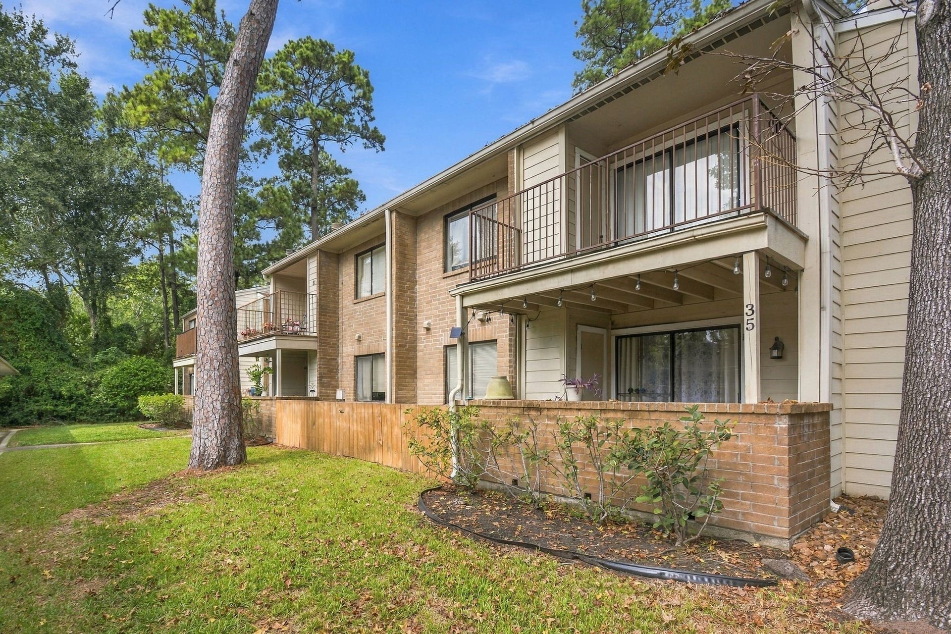 3500 Tangle Brush Drive, #33, The Woodlands, TX 77381 3500 Tangle Brush Drive, #33, The Woodlands, TX 77381