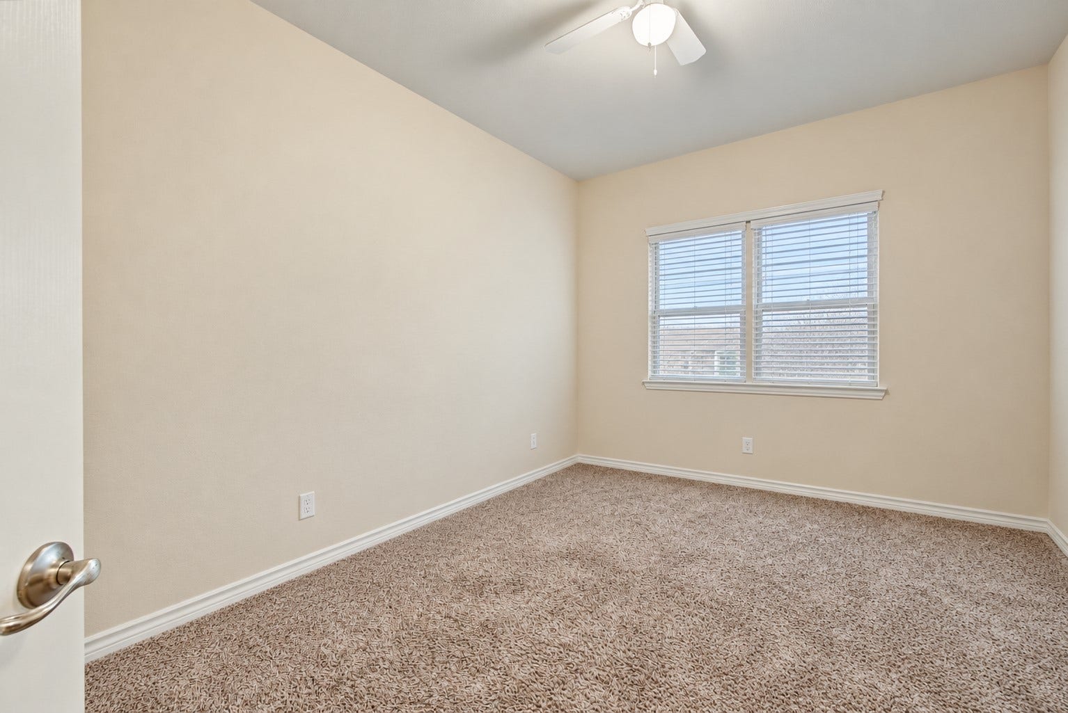 2209 Maple Point Drive N, Conroe, TX 77301 2209 Maple Point Drive N, Conroe, TX 77301