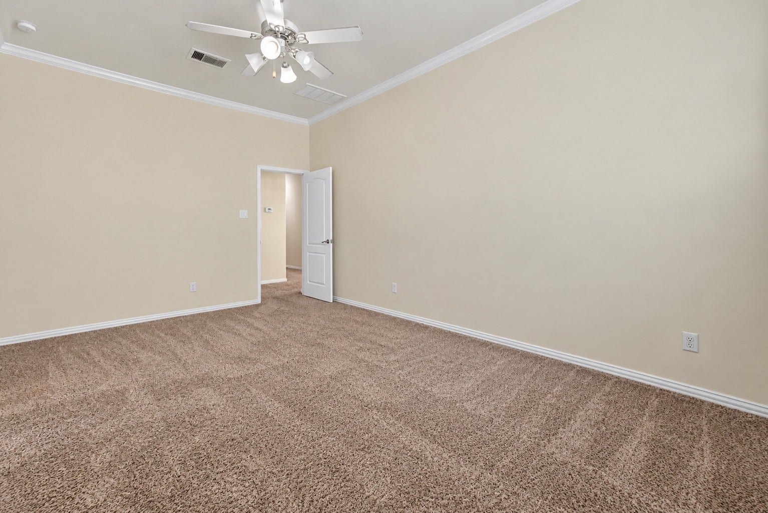 2209 Maple Point Drive N, Conroe, TX 77301 2209 Maple Point Drive N, Conroe, TX 77301