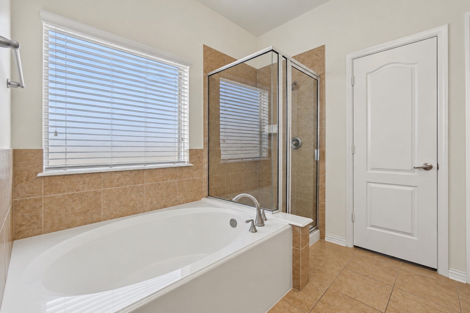 2209 Maple Point Drive N, Conroe, TX 77301 2209 Maple Point Drive N, Conroe, TX 77301