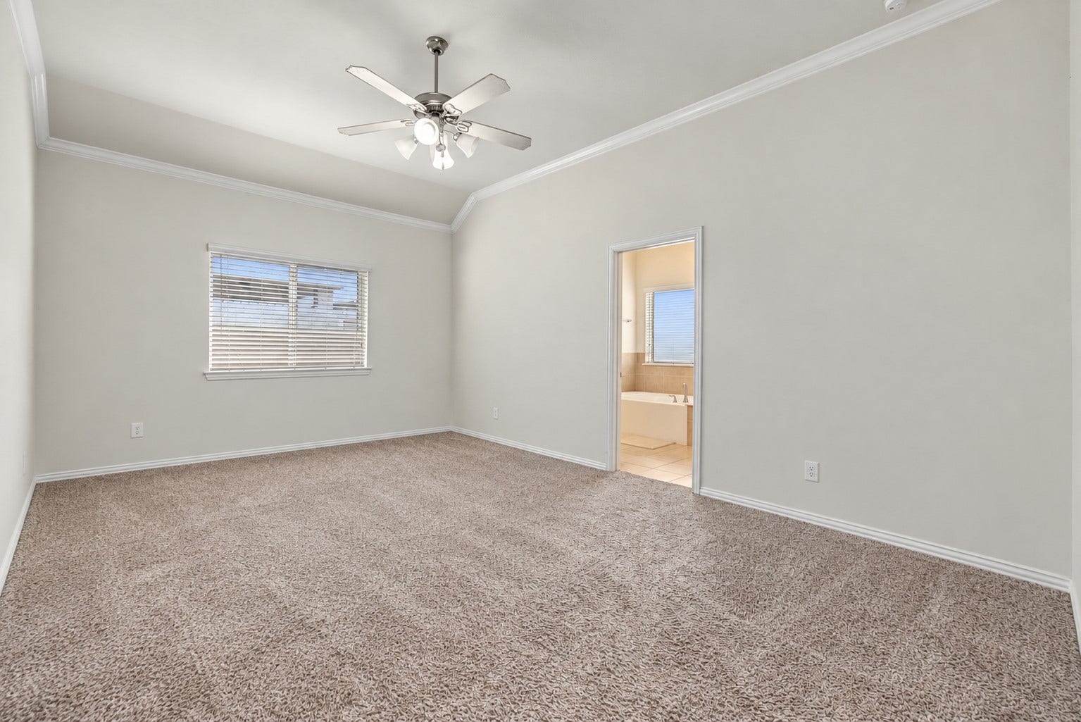 2209 Maple Point Drive N, Conroe, TX 77301 2209 Maple Point Drive N, Conroe, TX 77301