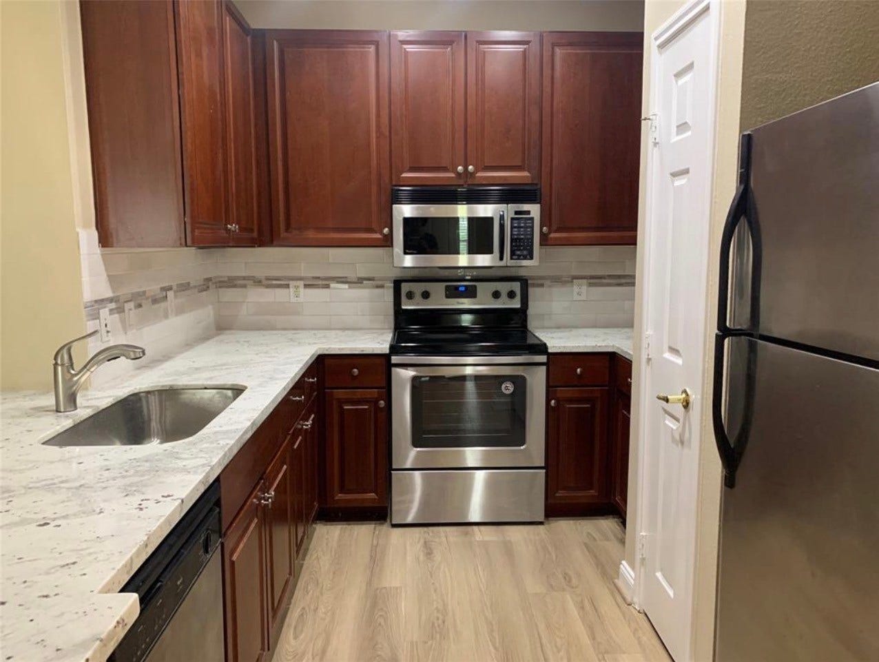 2400 Mccue Road, #438, Houston, TX 77056