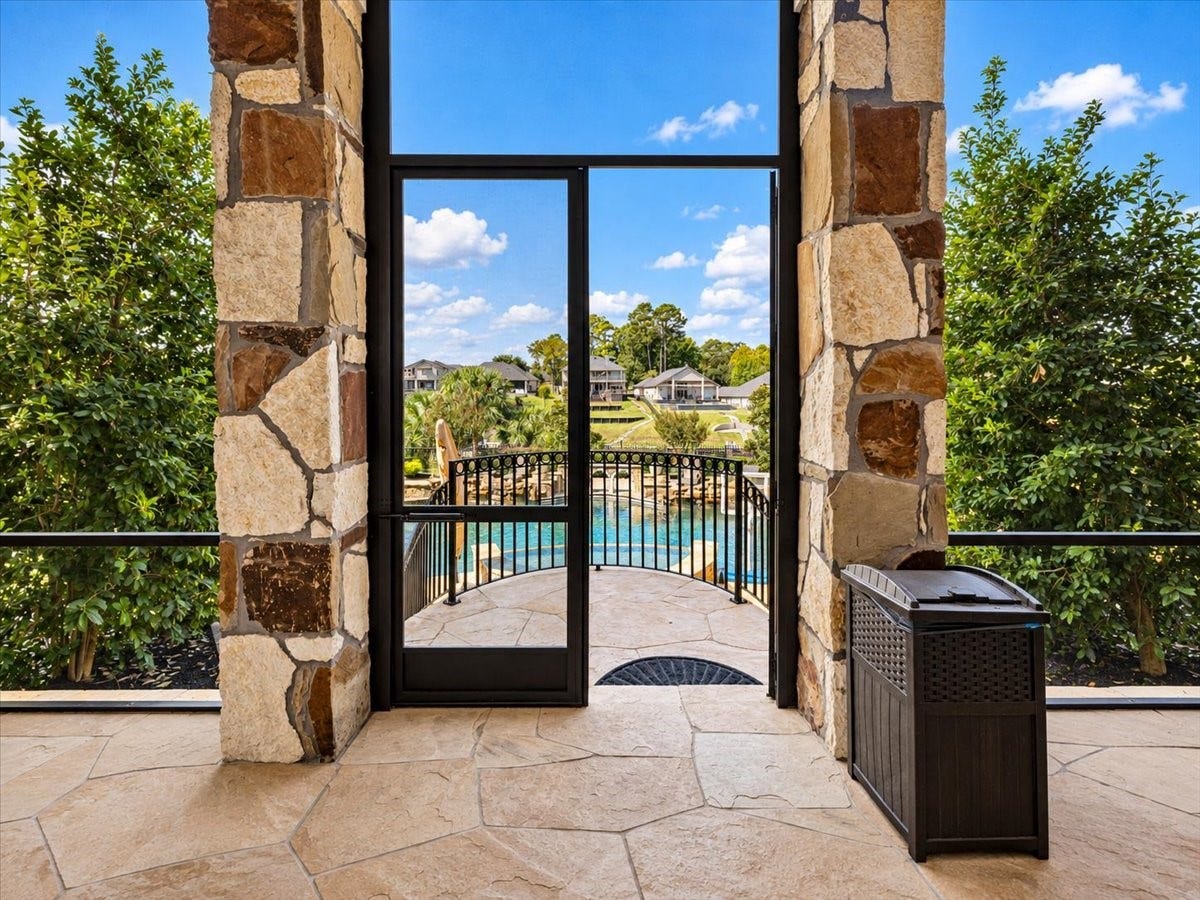 11860 Grand Harbor Boulevard, Montgomery, TX 77356 Welcome to paradise!