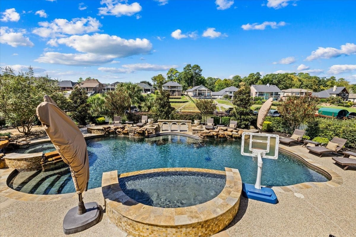 11860 Grand Harbor Boulevard, Montgomery, TX 77356 The ultimate resort life awaits you. The recently remodeled 38k gallon pool features a kiddie pool, hot tub, water features and huge swimming area.