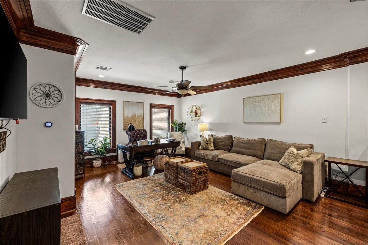 11860 Grand Harbor Boulevard, Montgomery, TX 77356 Fourth Bedroom suite. oversized for optional seating area with room for a bed. Huge closet and additional built-in storage. Accessible from hallyway just off the private 4th garage- great for guests. Located on the Northwing of the home.