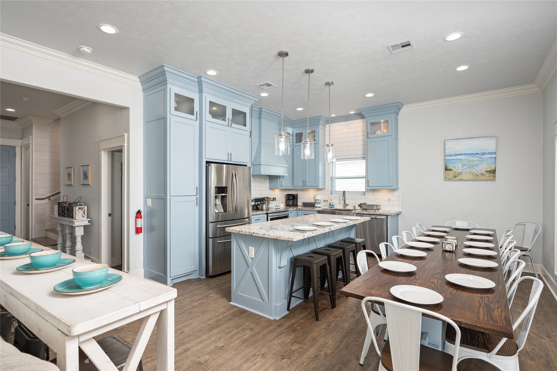 997 S Redfish Street, Crystal Beach, TX 77650 Hosting comes naturally in your spacious kitchen and dining area, with a large island, abundant cabinetry, and plenty of seating for everyone to gather.