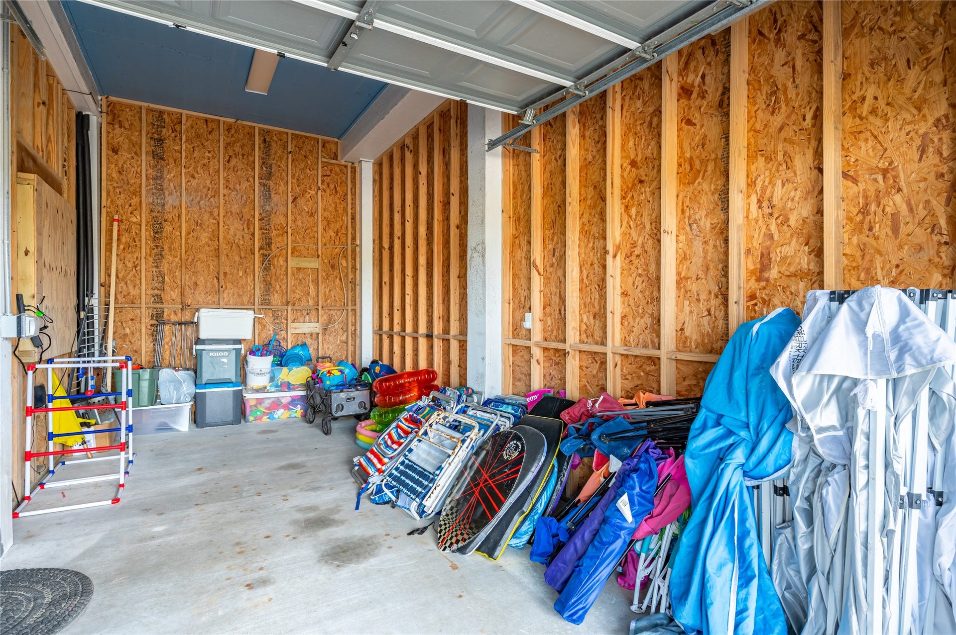 997 S Redfish Street, Crystal Beach, TX 77650 Beach gear, games, and seasonal essentials stay out of the way in your oversized ground-level storage space.