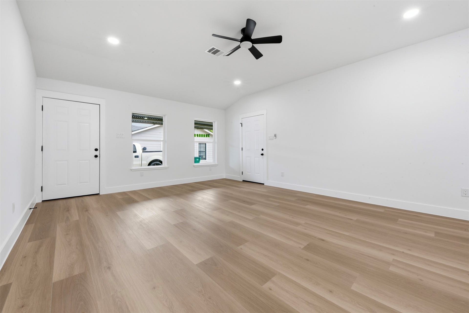 1415 Taylor Avenue, Pasadena, TX 77506 1415 Taylor Avenue, Pasadena, TX 77506
