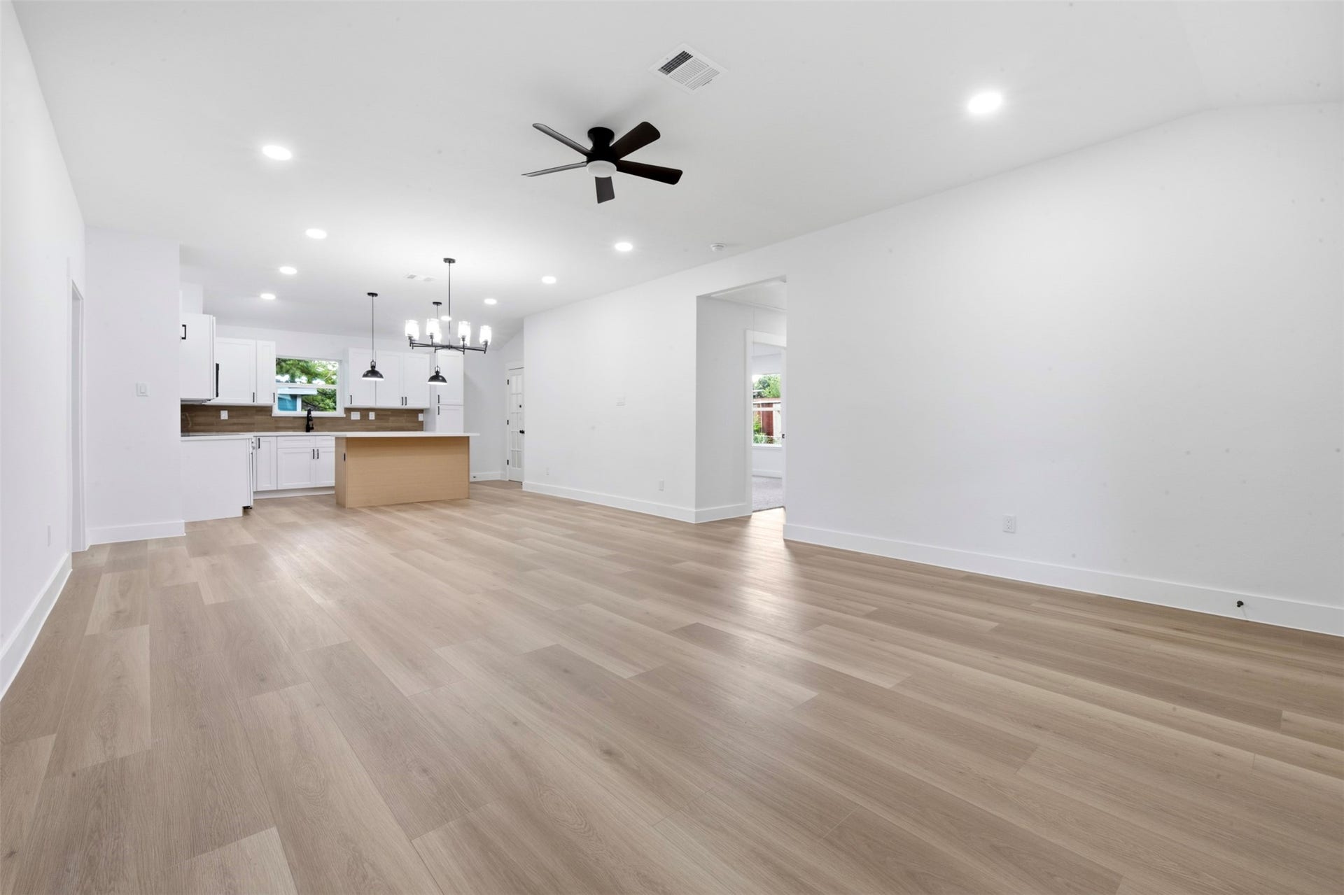 1415 Taylor Avenue, Pasadena, TX 77506 1415 Taylor Avenue, Pasadena, TX 77506