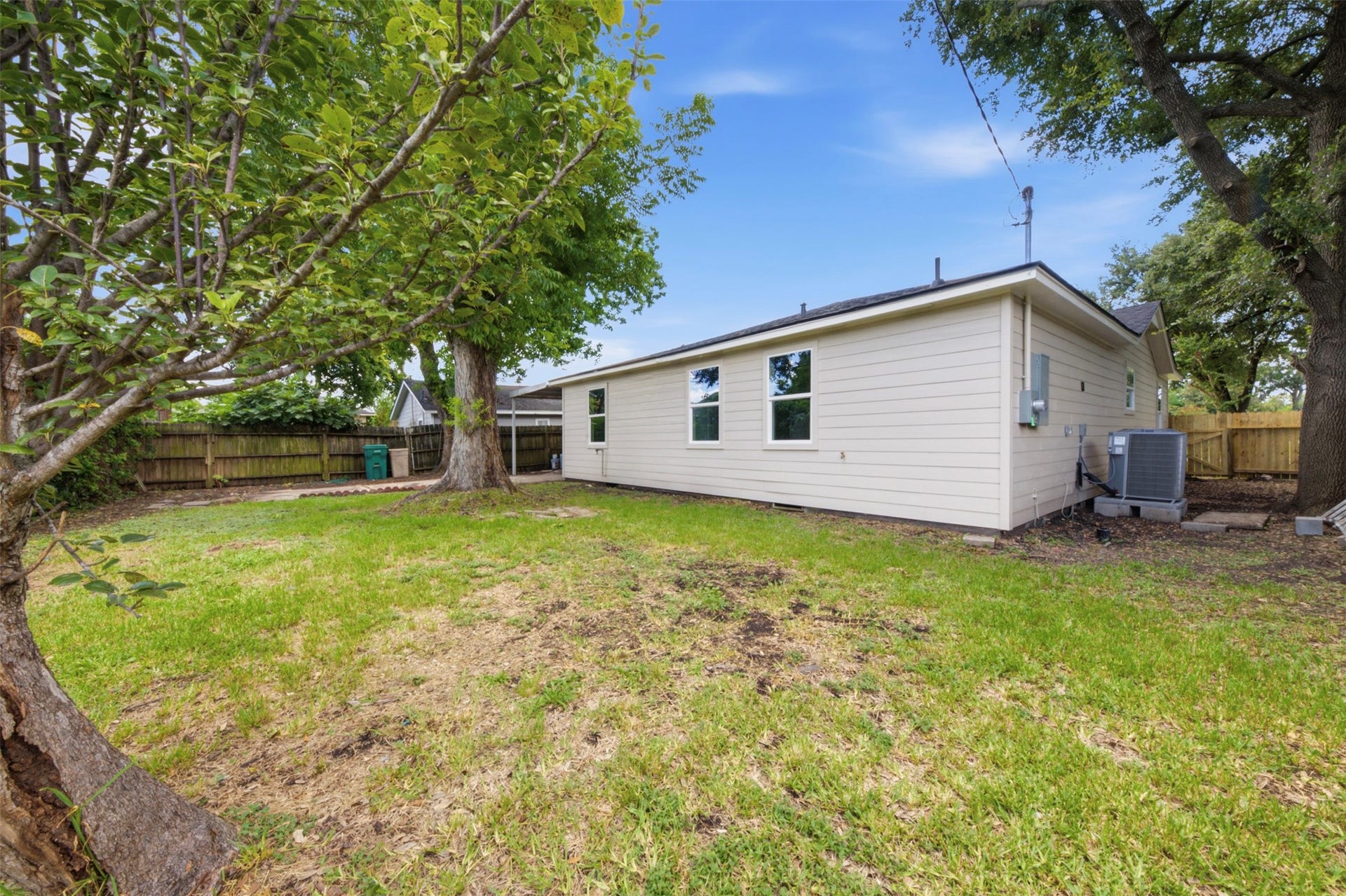1415 Taylor Avenue, Pasadena, TX 77506 1415 Taylor Avenue, Pasadena, TX 77506