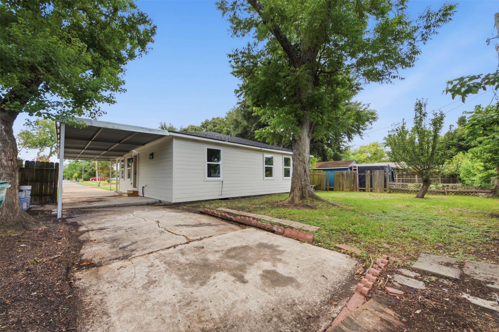 1415 Taylor Avenue, Pasadena, TX 77506 1415 Taylor Avenue, Pasadena, TX 77506