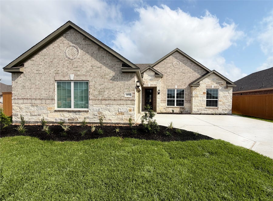 Property photo for 14001 Starboard Reach Drive, Texas City, TX