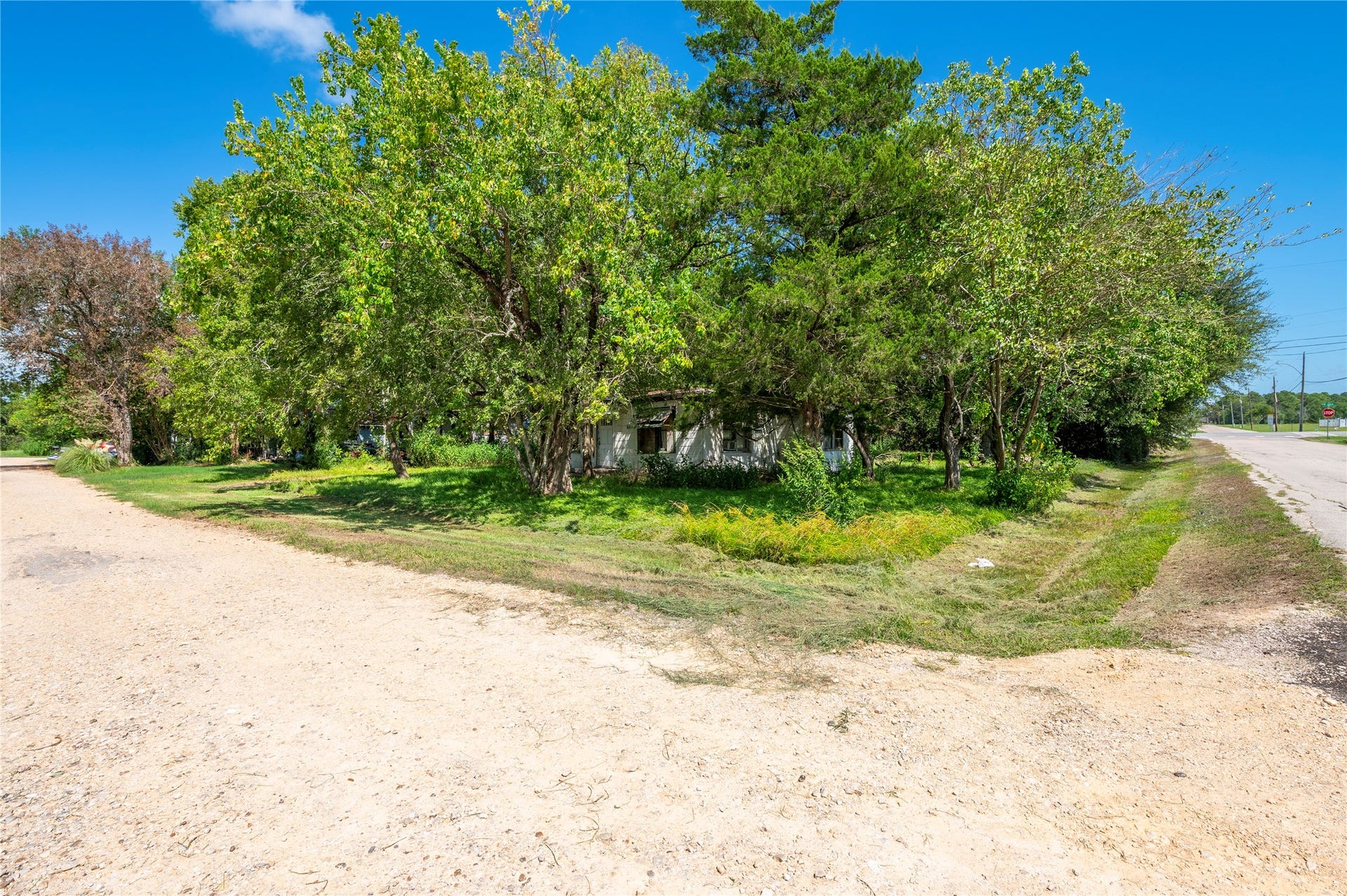 6521 Crockett Street, Hitchcock, TX 77563 6521 Crockett Street, Hitchcock, TX 77563
