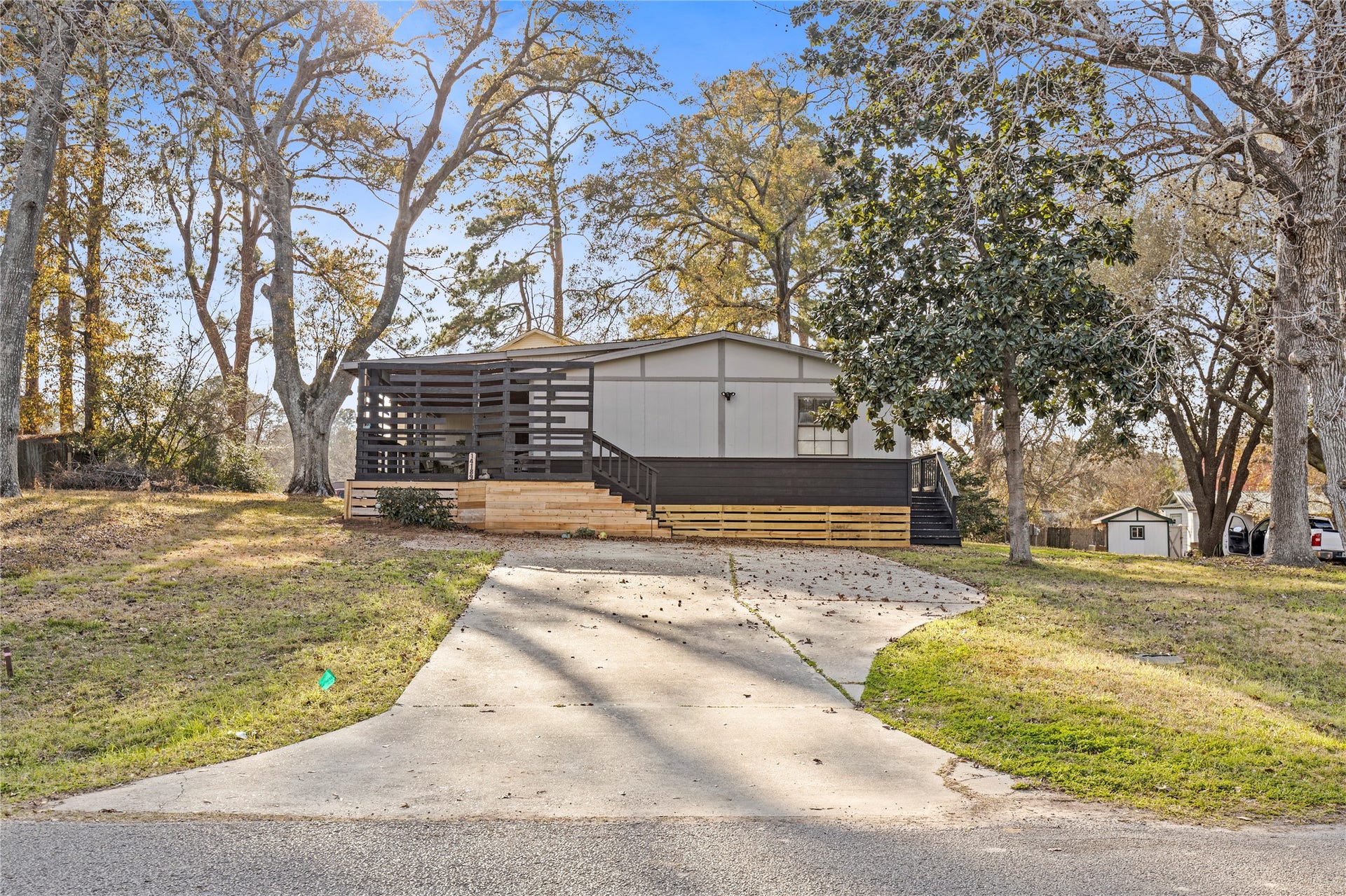 14189 Shadow Bay Drive, Willis, TX 77318 14189 Shadow Bay Drive, Willis, TX 77318