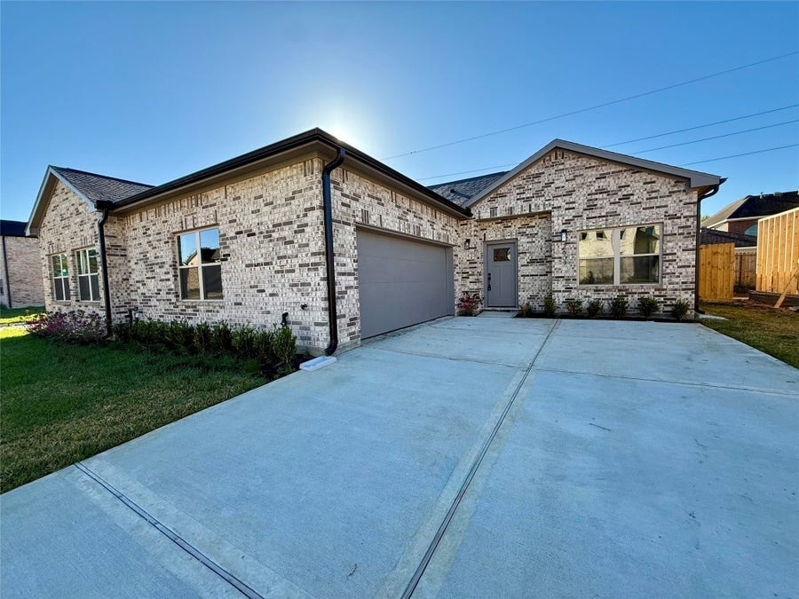 Property photo for 2607 LIGURIA LN, Spring, TX