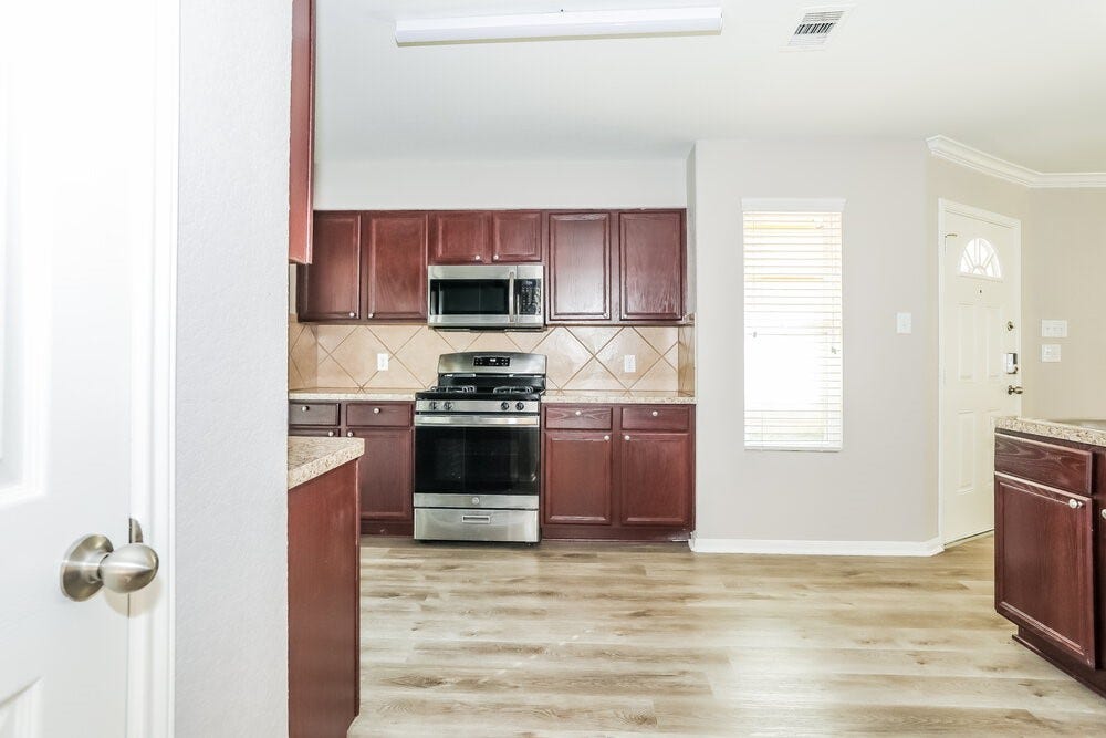 16750 Warbler Drive, Conroe, TX 77385 16750 Warbler Drive, Conroe, TX 77385