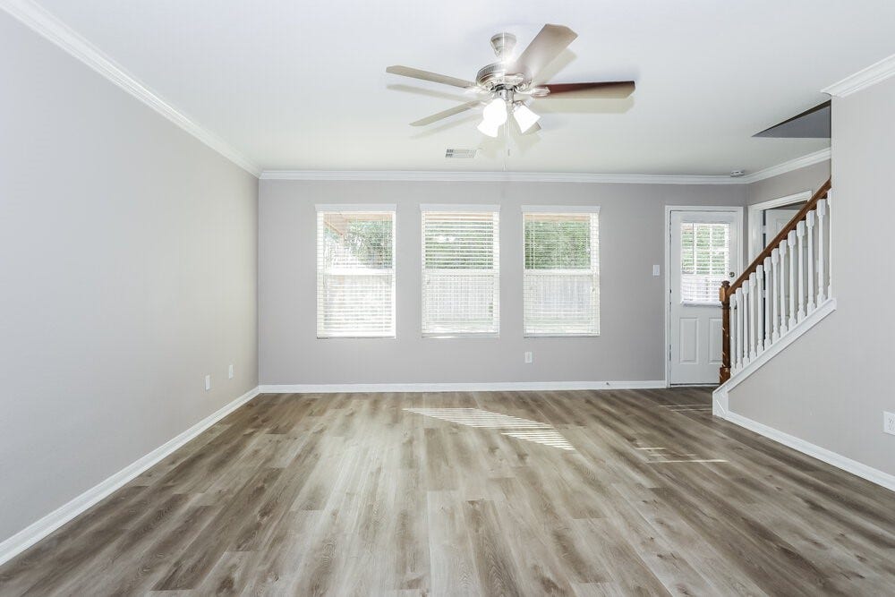 16750 Warbler Drive, Conroe, TX 77385 16750 Warbler Drive, Conroe, TX 77385