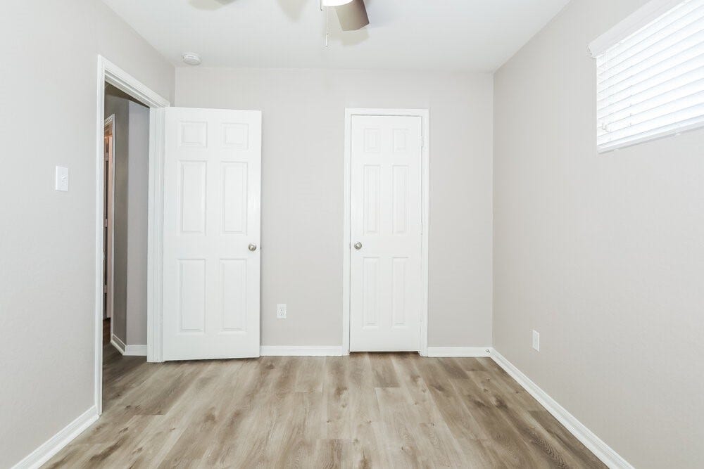 16750 Warbler Drive, Conroe, TX 77385 16750 Warbler Drive, Conroe, TX 77385