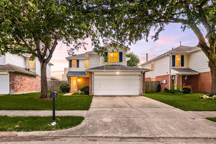 Property photo for 11715 Evesborough Drive, Houston, TX