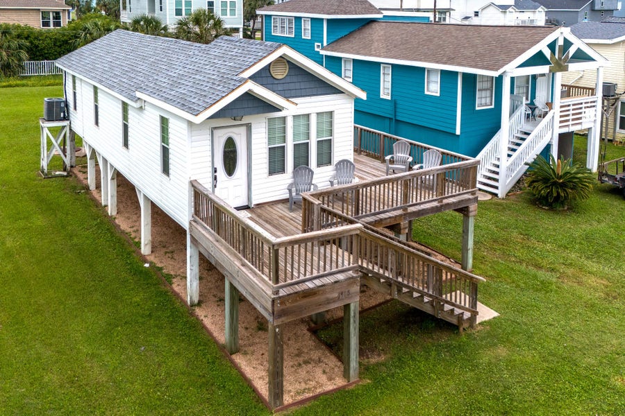 Property photo for 4115 Surf Drive, Galveston, TX