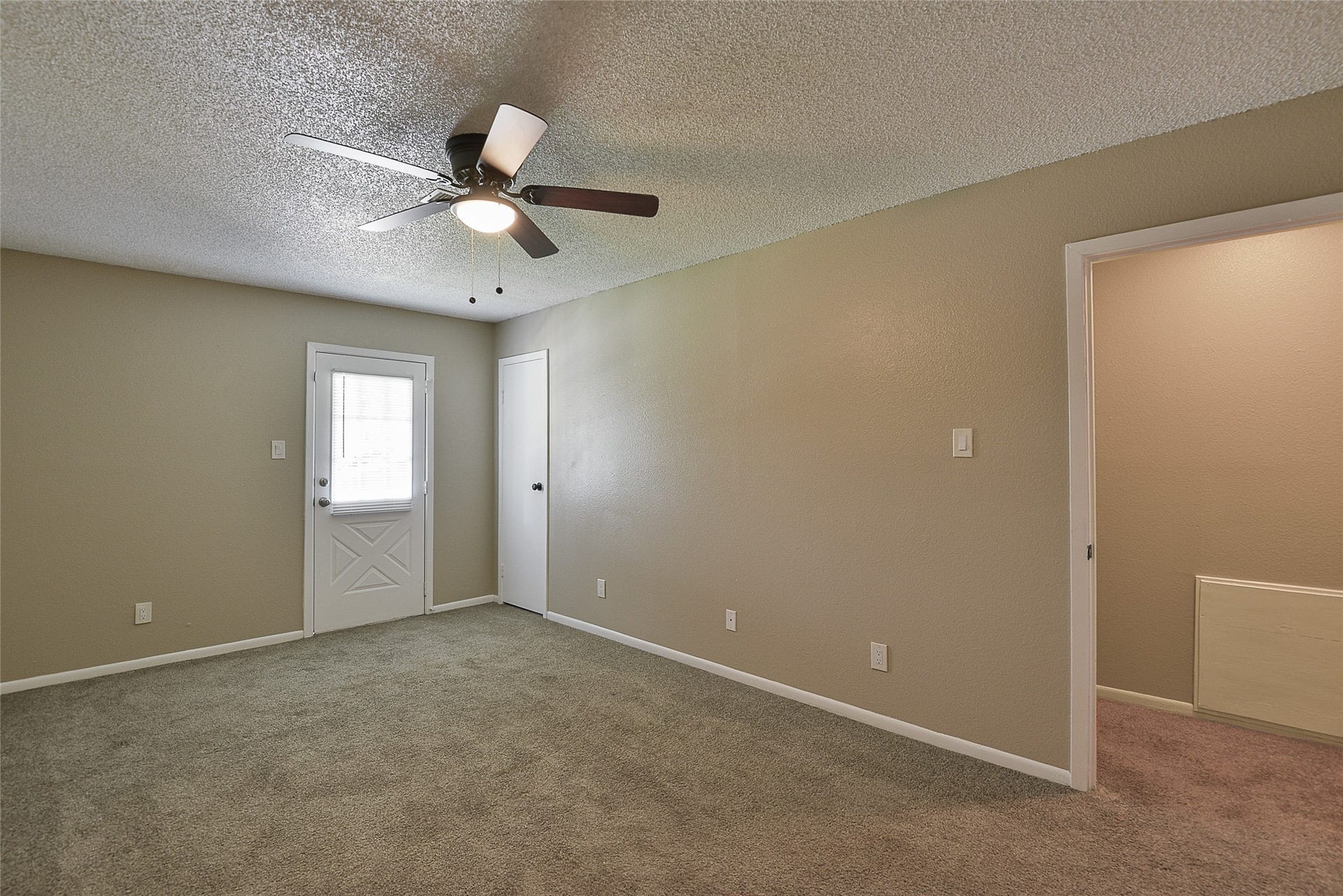 4504 Avenue L, #2, Santa Fe, TX 77510 4504 Avenue L, #2, Santa Fe, TX 77510