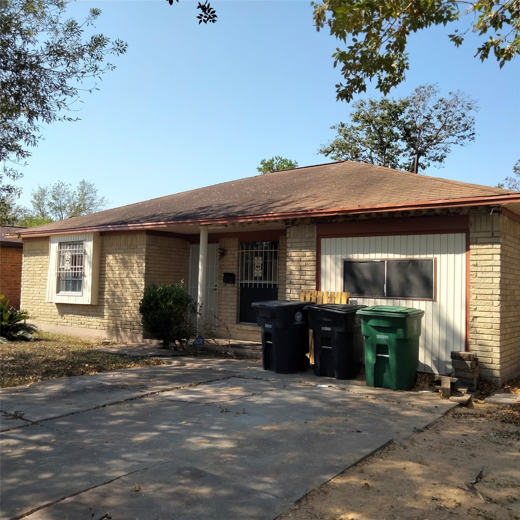 10926 Buffum Street, Houston, TX 77051 Front Elevation