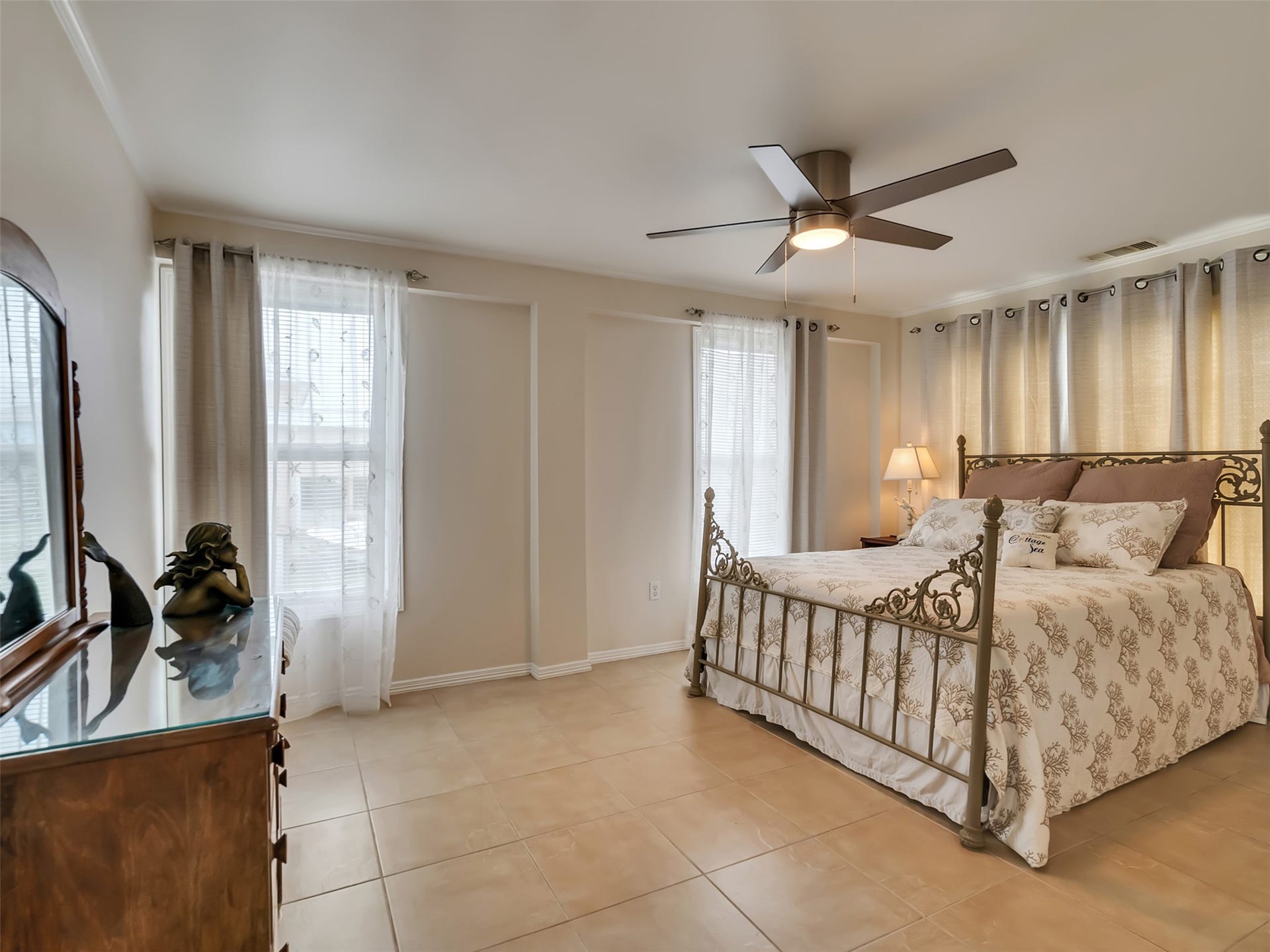 1309 8th Street, San Leon, TX 77539 One of the two bedrooms on the second floor.