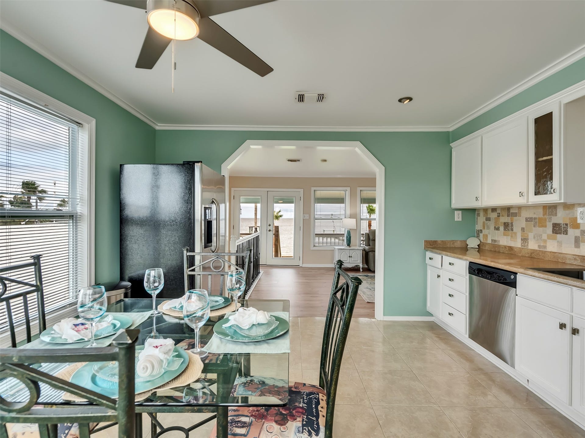1309 8th Street, San Leon, TX 77539 Open to the living room.