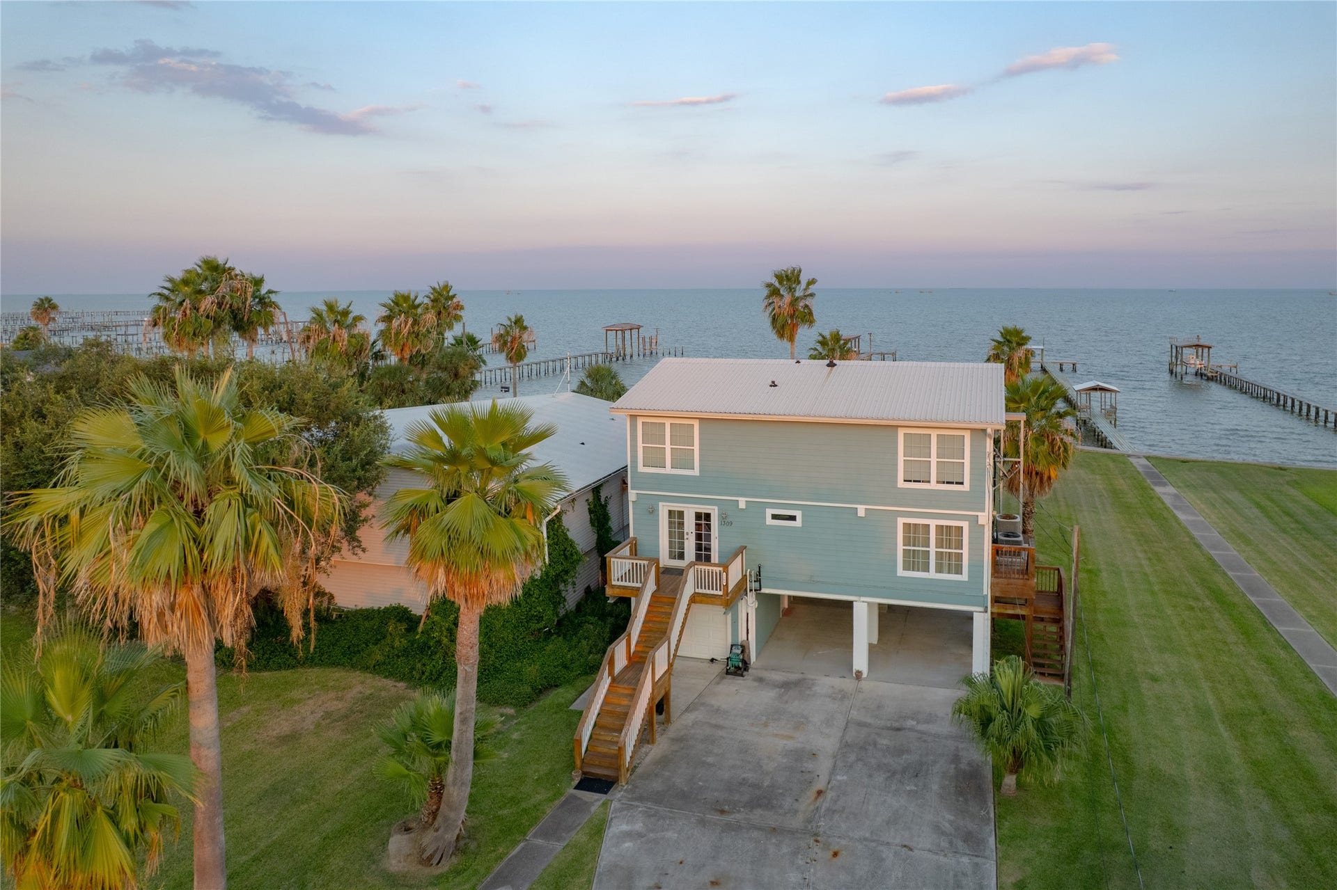 1309 8th Street, San Leon, TX 77539 Located in San Leon, this community offers low taxes, welcoming neighbors, and a variety of dining experiences to explore.