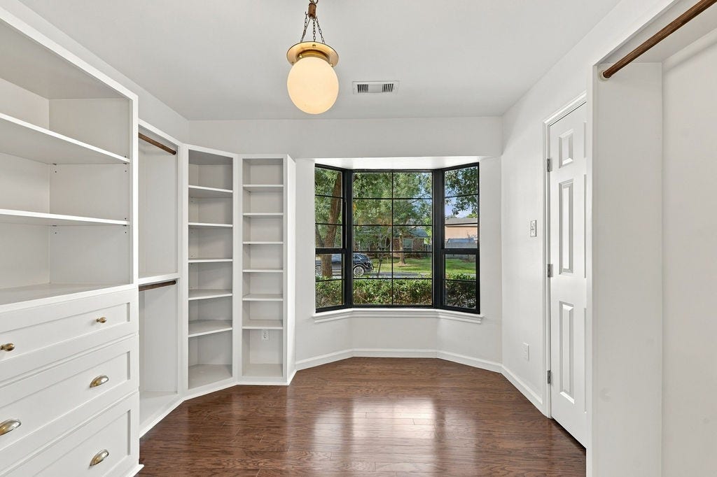 1326 Saxony Lane, Houston, TX 77058