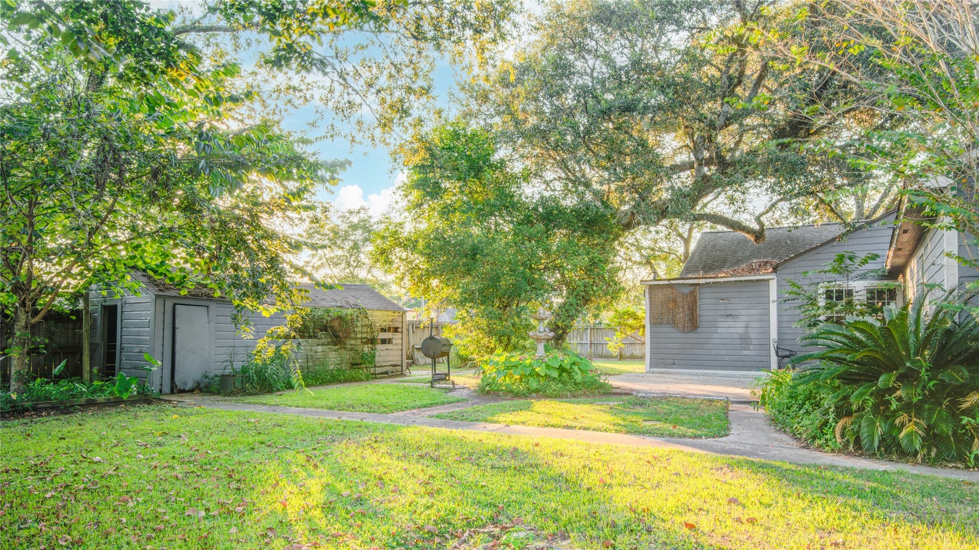 508 E 2nd Street, Sweeny, TX 77480 508 E 2nd Street, Sweeny, TX 77480