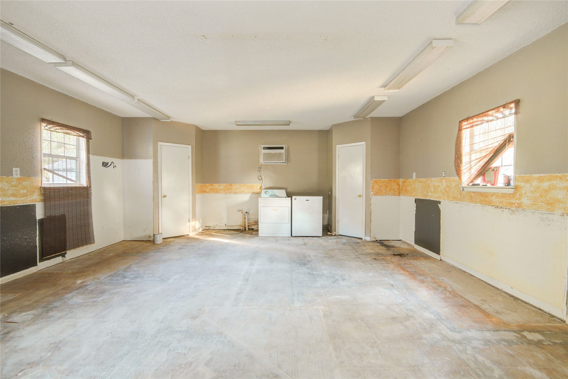 508 E 2nd Street, Sweeny, TX 77480 508 E 2nd Street, Sweeny, TX 77480