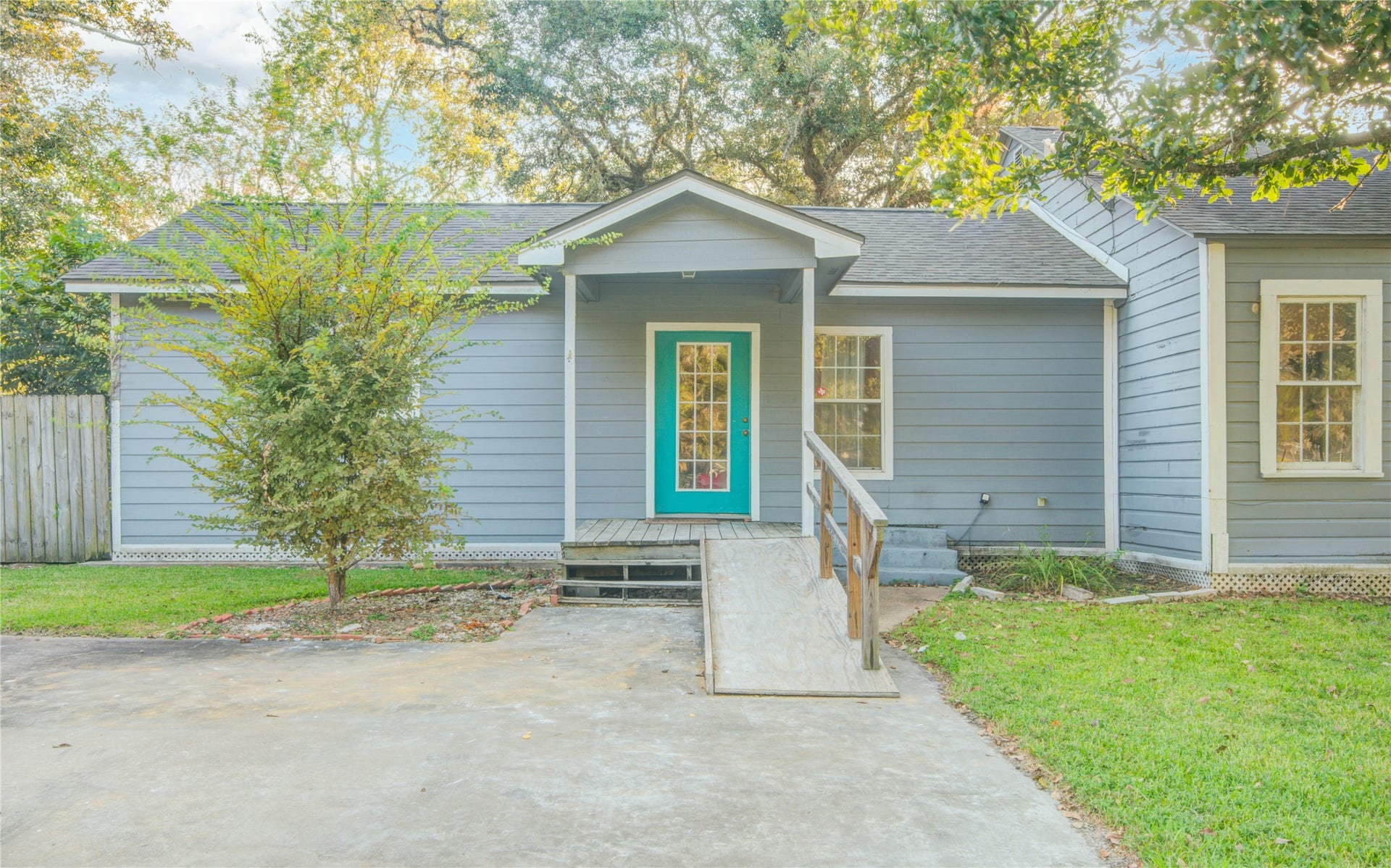 508 E 2nd Street, Sweeny, TX 77480 508 E 2nd Street, Sweeny, TX 77480