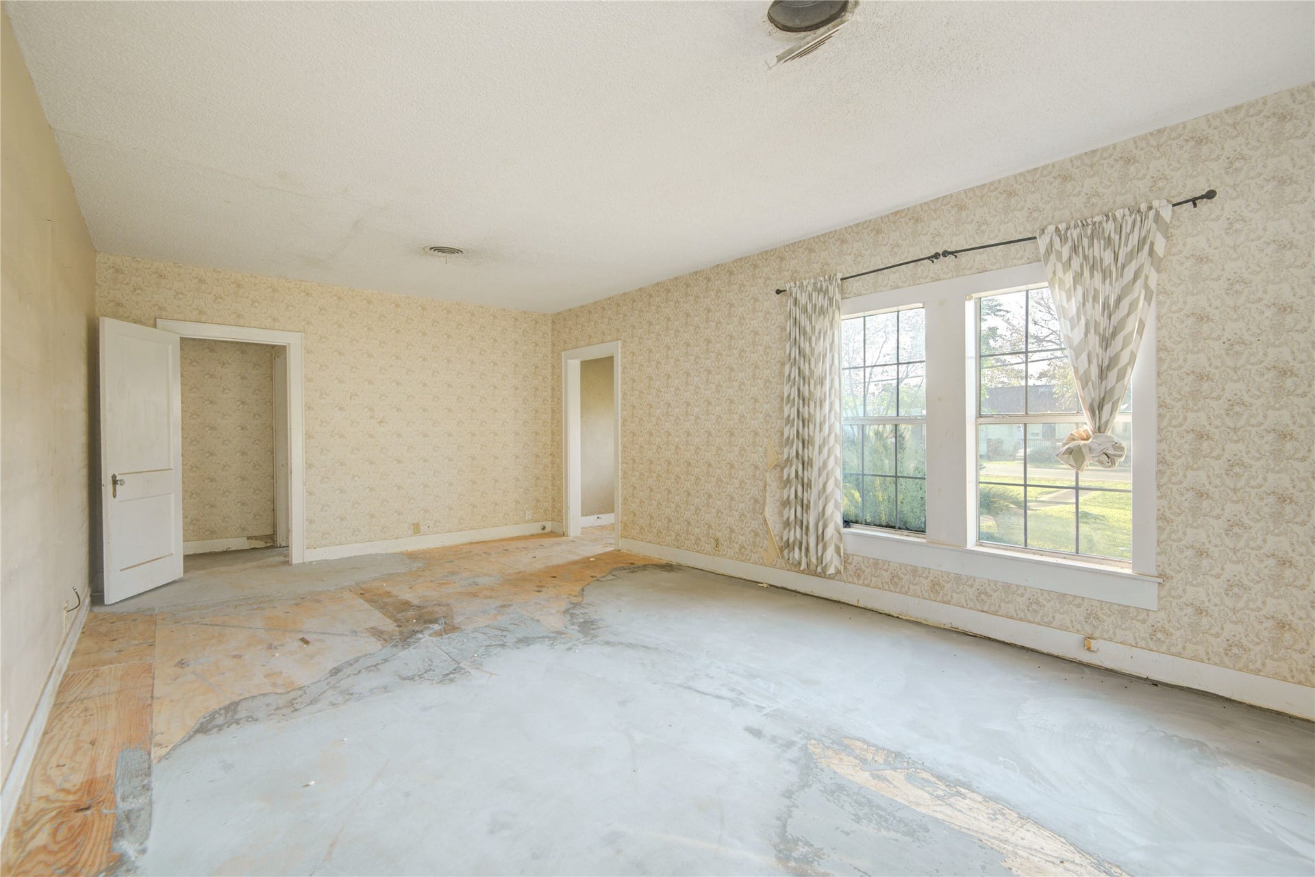 508 E 2nd Street, Sweeny, TX 77480 508 E 2nd Street, Sweeny, TX 77480