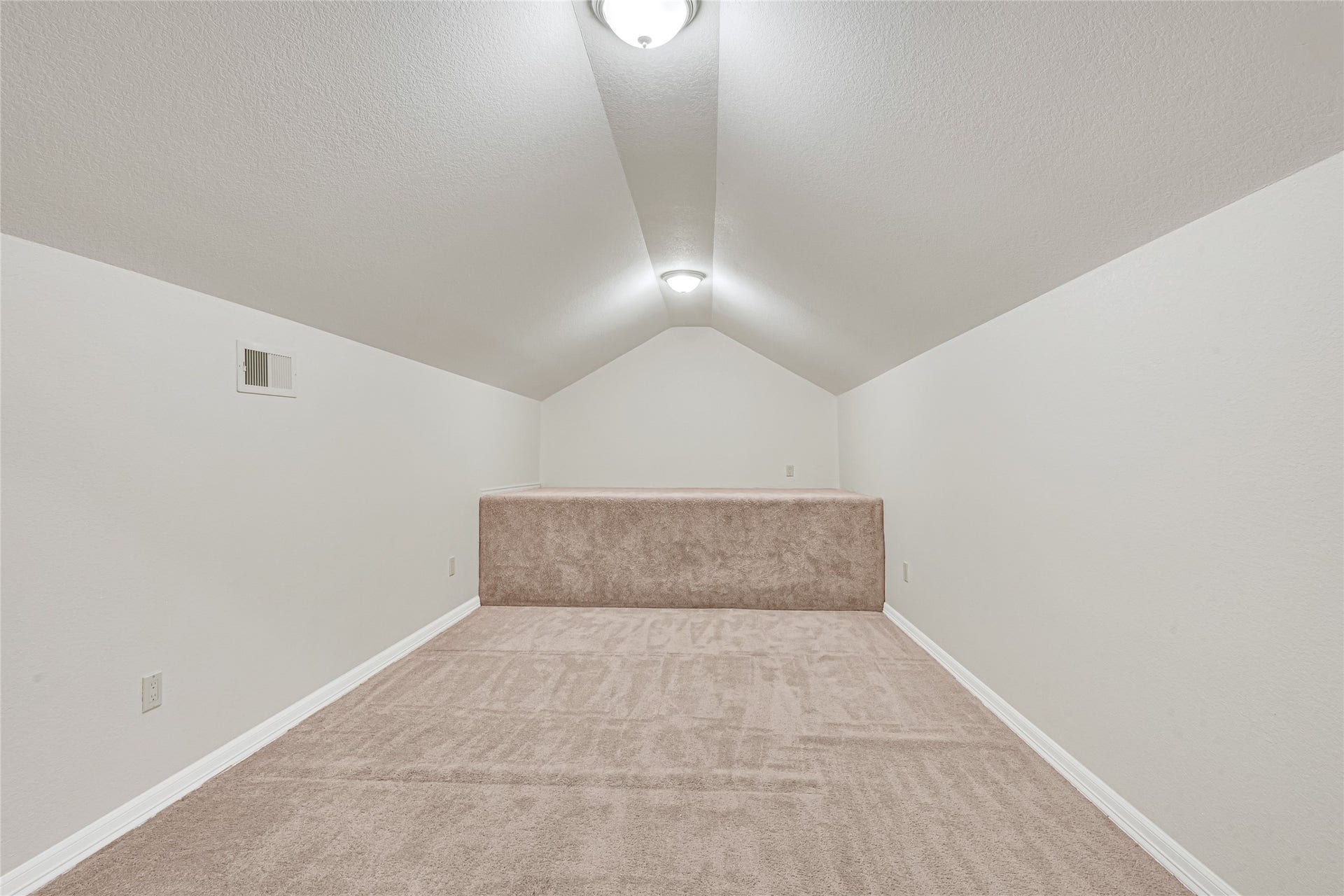 Upstairs guest quarters