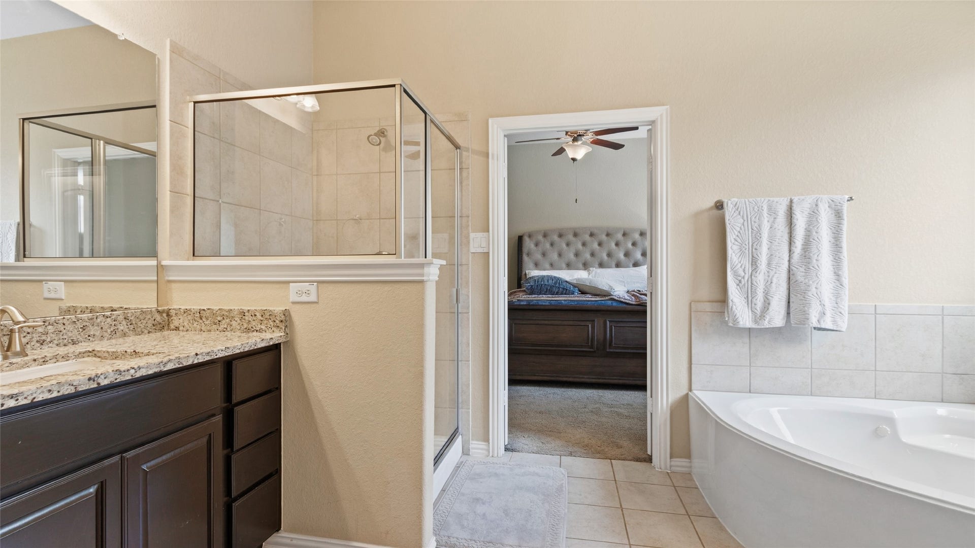 2710 Secret Falls Court, Pearland, TX 77089 2710 Secret Falls Court, Pearland, TX 77089