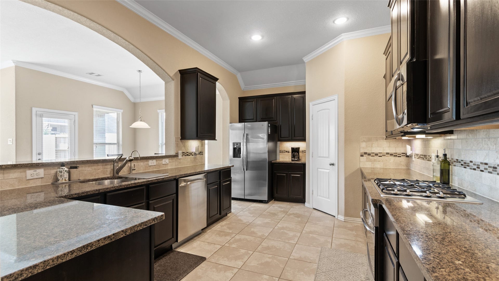 2710 Secret Falls Court, Pearland, TX 77089 2710 Secret Falls Court, Pearland, TX 77089