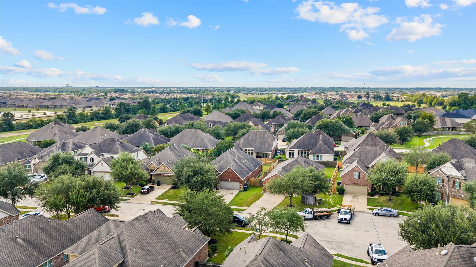 2710 Secret Falls Court, Pearland, TX 77089 2710 Secret Falls Court, Pearland, TX 77089